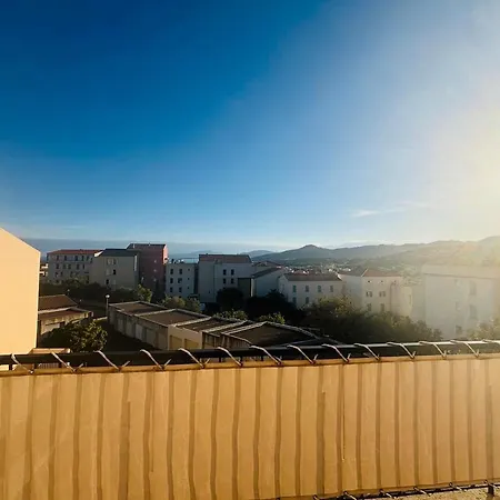 T2 Guaita Mare Rousse アパート LʼÎle-Rousse